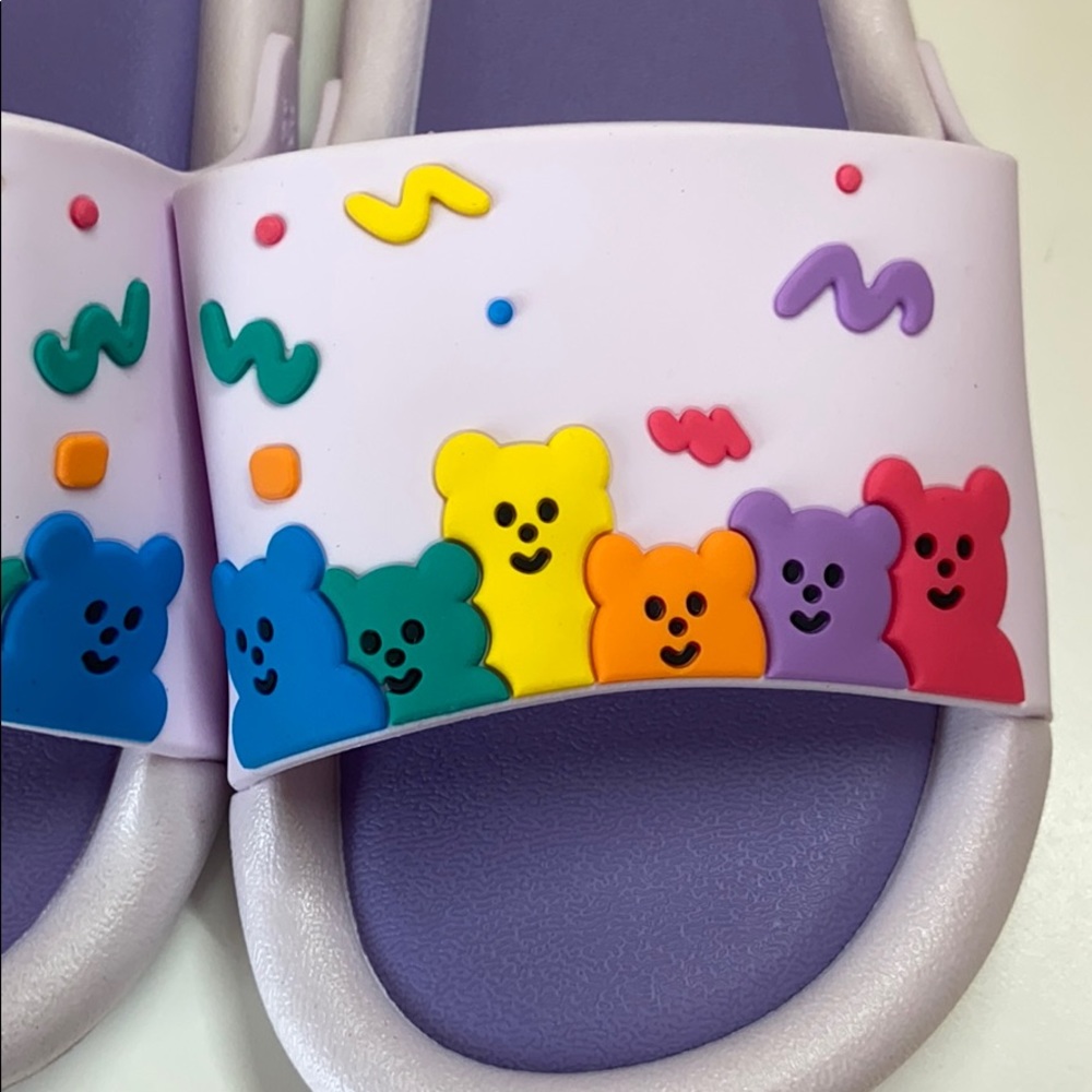 Girls slides - Picture 4 of 5